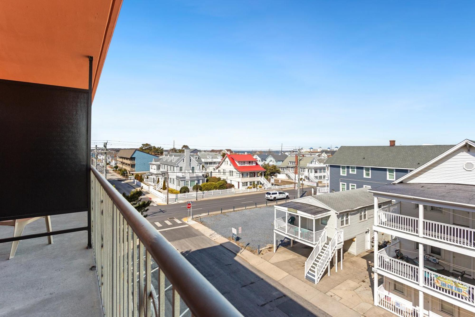 Americana Motor Inn On Boardwalk آوشين سيتي المظهر الخارجي الصورة